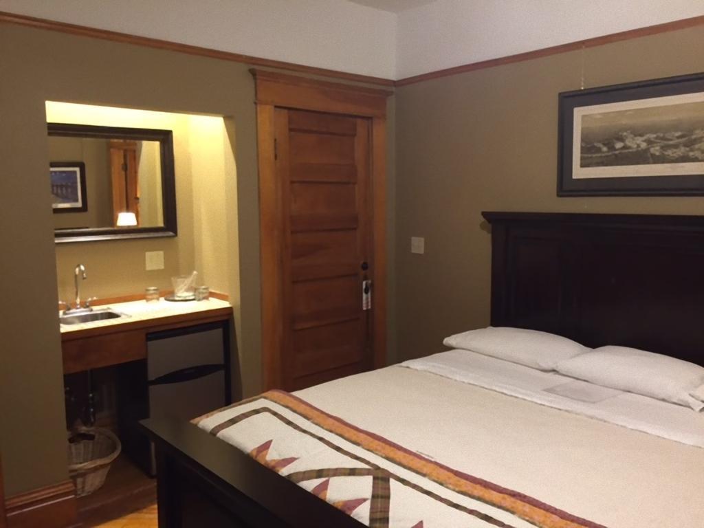 Burford House Suites Iowa City Luaran gambar