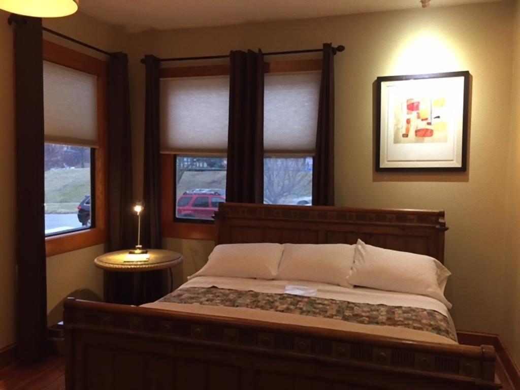 Burford House Suites Iowa City Luaran gambar